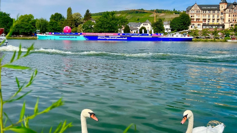Besuch auf der MS Wissenschaft im wunderschönen Bernkastel-Kues!